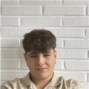 Estoy cursando primero de carrera en ingenieria de telecomunicaciones. Doy clases de refuerzo a estudiantes de la ESO